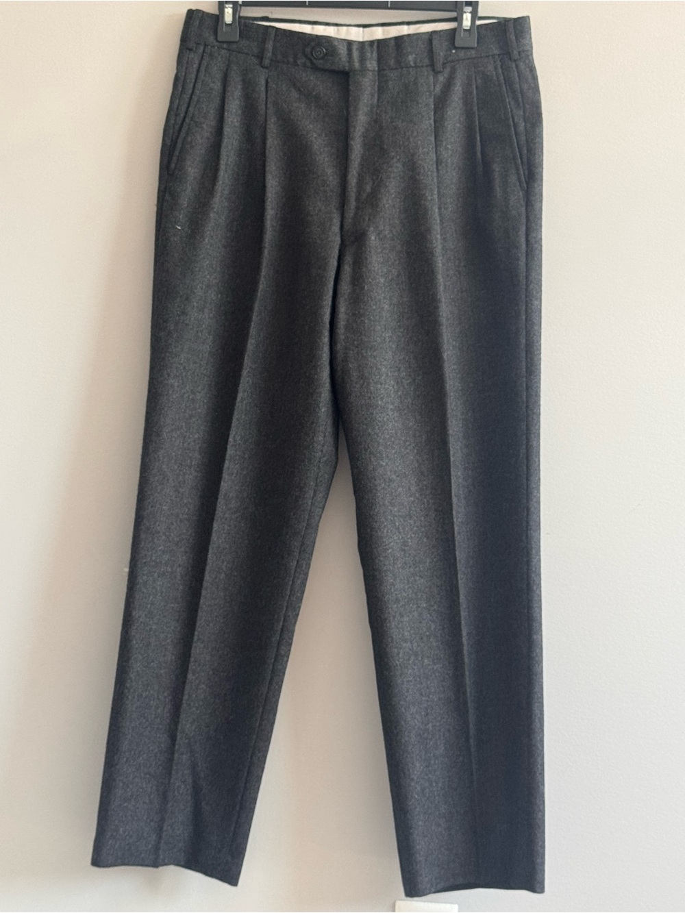 Savile Row Men’s Gray 100% Pure Wool Pleated Dress Pants 32 Waist Vintage